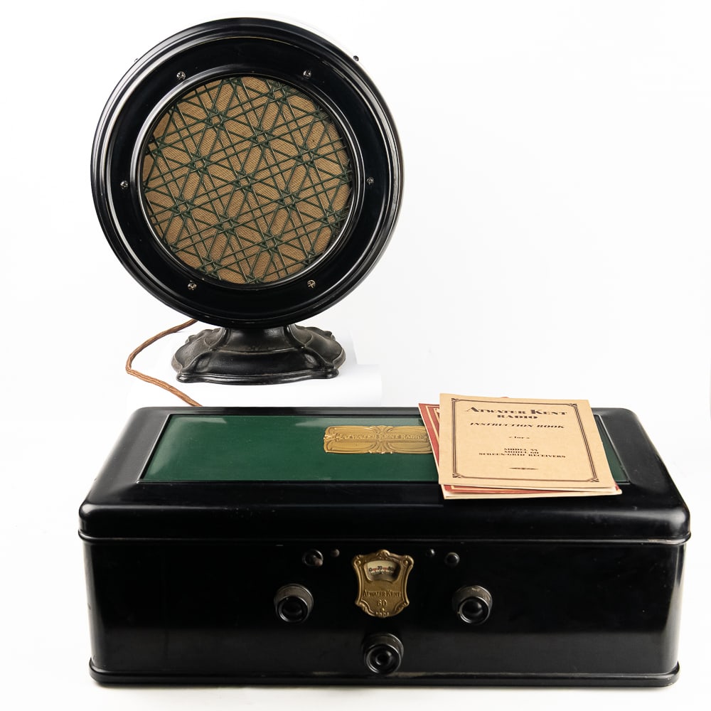 Atwater Kent Model 60 Radio & F-4-A Speaker (1 of 20)
