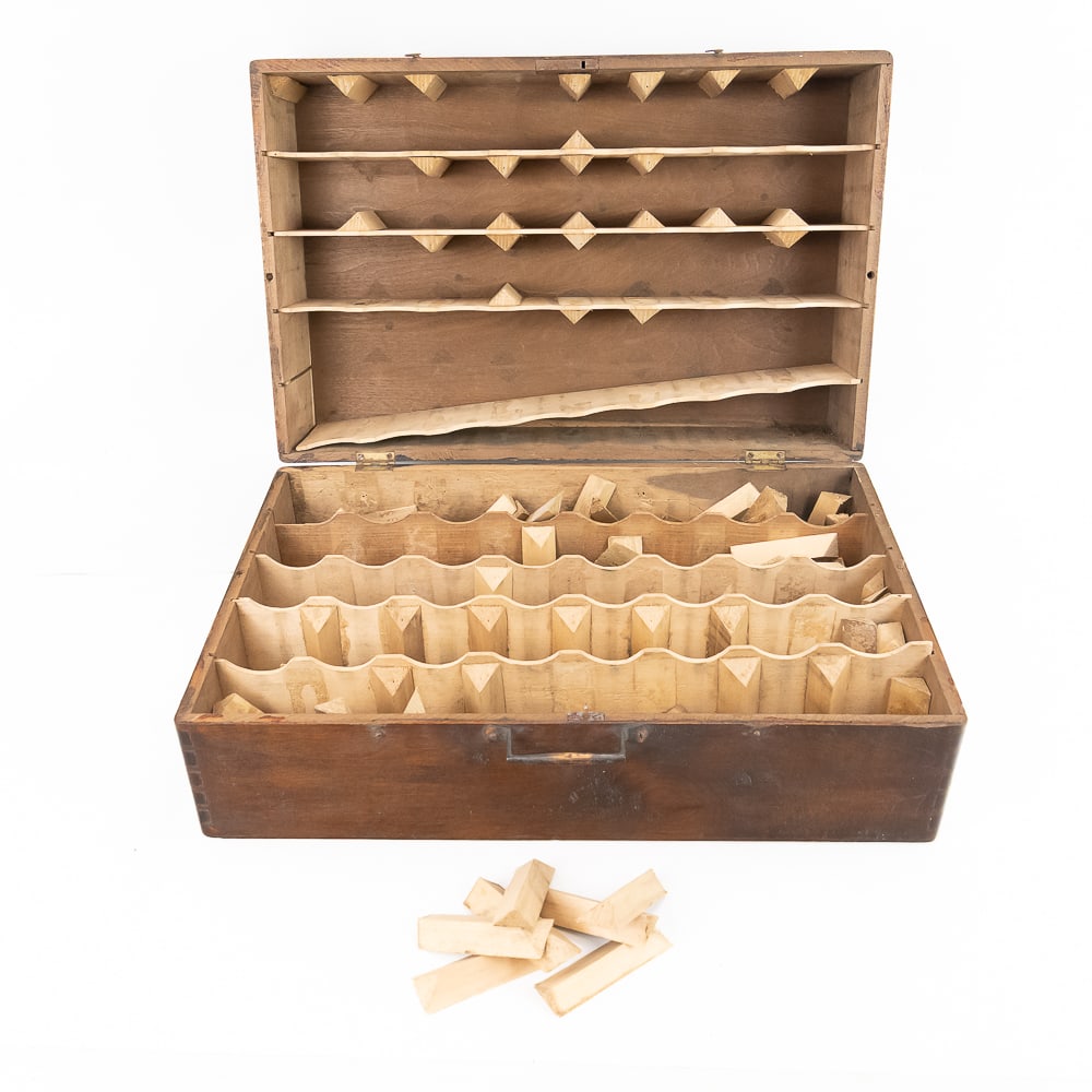 Wood Cylinder Record Storage Case: Large wood suitcase style storage case for cylinder phonograph records. Holds 80 cylinders in wood compartments. Most of the triangle corners in the compartments have come loose and will need to be