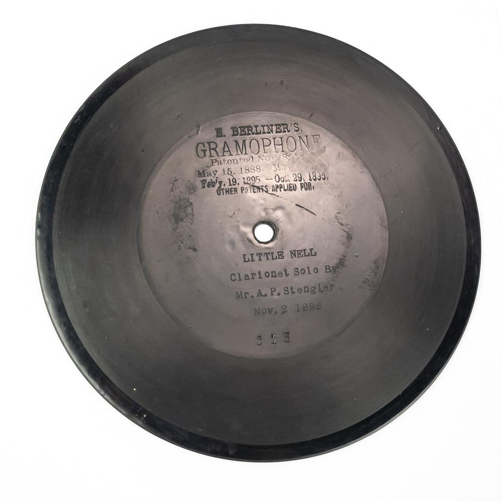 1898 E. Berliner Gramophone 7" Record #315 (1 of 3)