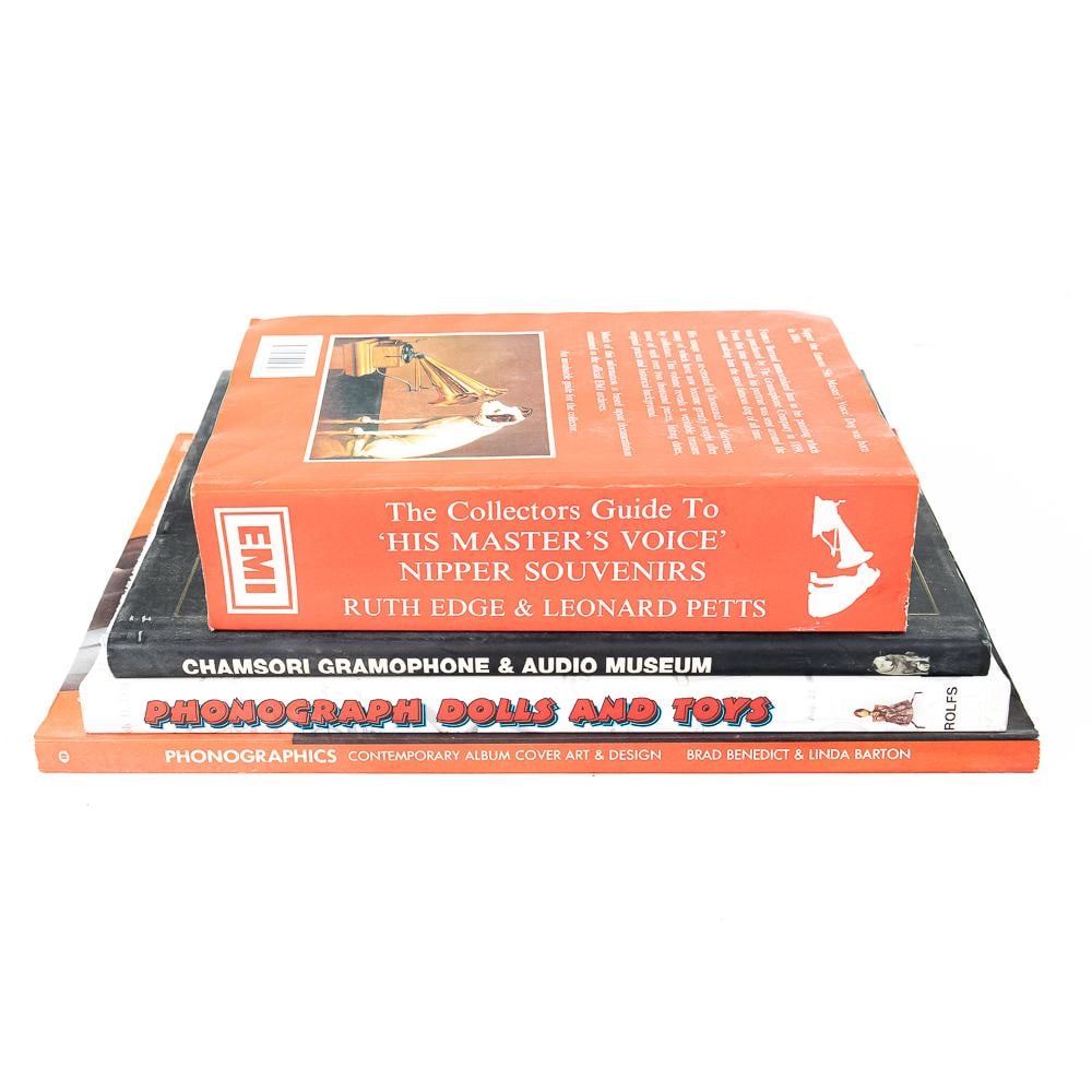 Vintage Phonograph & Gramophone Books (4): A fantastic collection of four reference books tailored for the serious phonograph and talking machine enthusiast. This lot includes the highly sought-after The Collectors Guide to "His Master's Voice