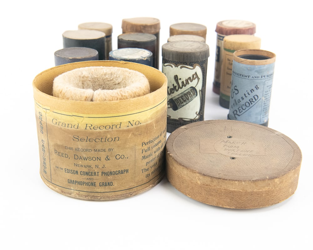 13 cylinder Record Boxes - 9