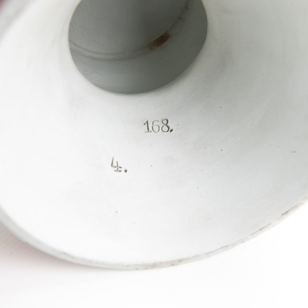 Pair Mettlach Pokals - 18