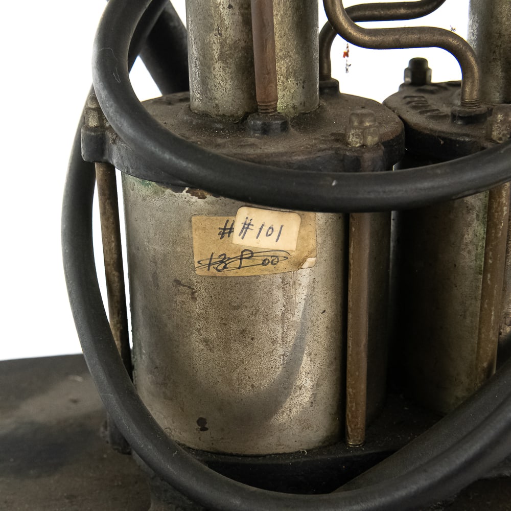 Globe Mfg Co High-Pressure Tire Pump - 2