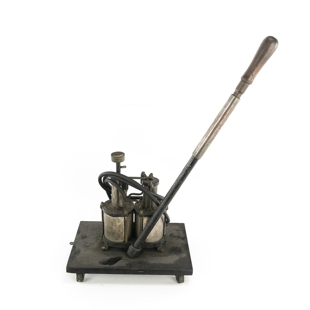 Globe Mfg Co High-Pressure Tire Pump - 5