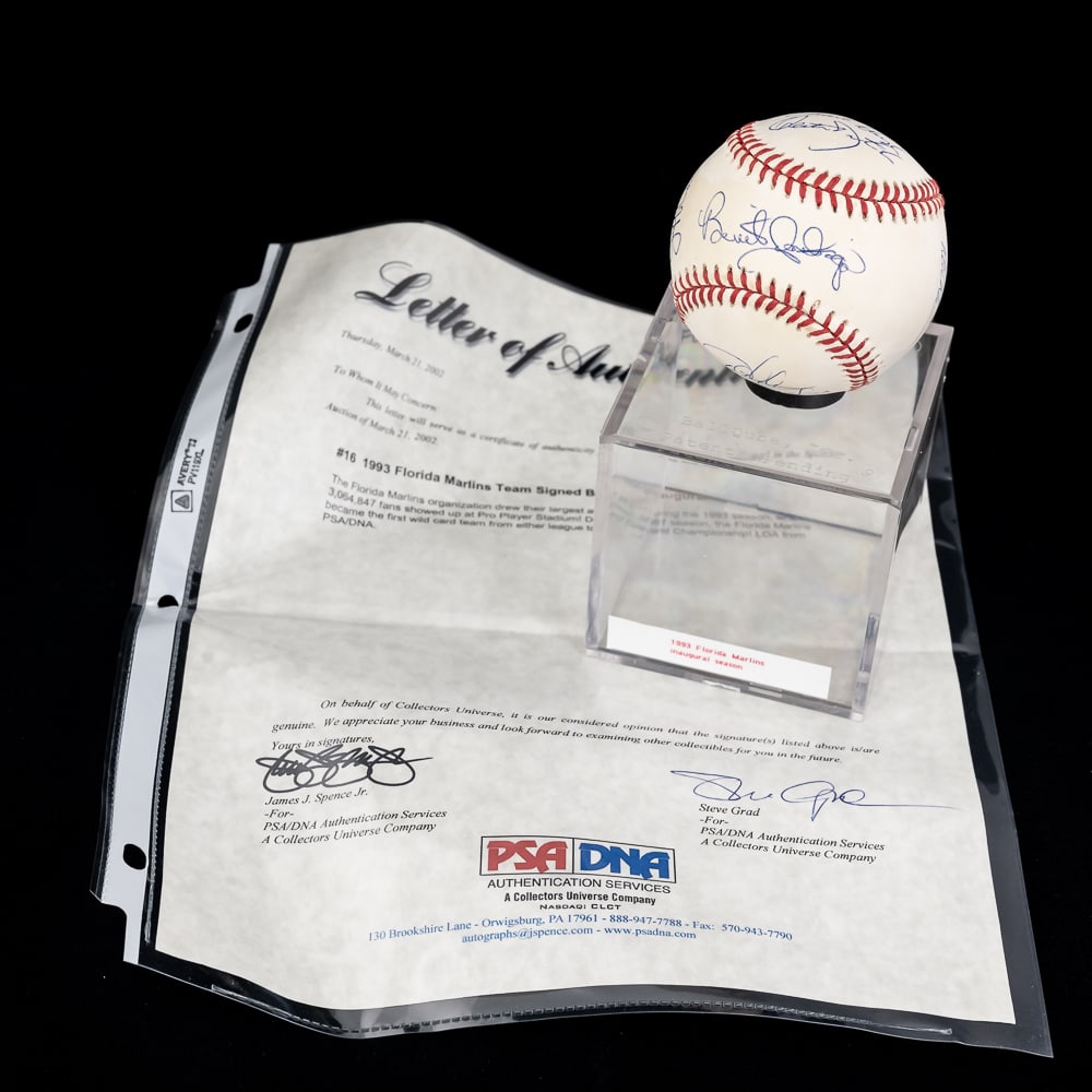 1993 Florida Marlins Inaugural Team Signed NL Ball: 1993 Florida Marlins TEAM ( Starting 9 INAUGURAL SEASON) Signed Rawlings Official National League Baseball perfectly paired with PSA LOA. 1993 was the Marlins inaugural season and became the 1st Wild