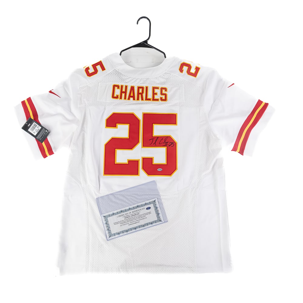 Jamal Charles Autographed KC Chiefs Jersey w COA: Jamal Charles autographed Kansas City Chiefs NWT NIKE jersey featuring Authentic Sports Memorabilia Authentication COA. Centralized black felt tipped signature. Ready to be framed up!! Perfect additio