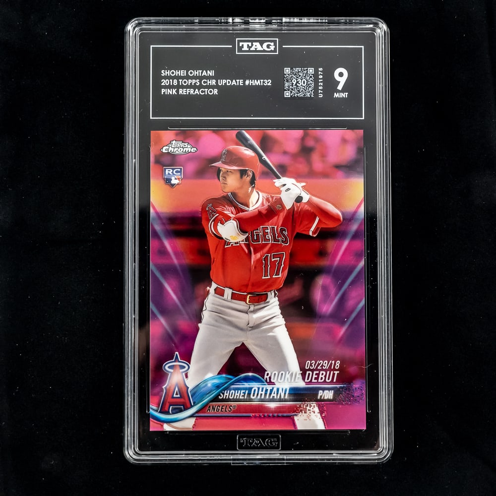 '18 Shohei Ohtani Topps Chrome PINK Refract HMT32: 2018 Shohei Ohtani 2018 Topps Chrome Update PINK REFRACTOR #HMT32 Rookie Card; TAG slabbed and graded 9 Mint; 930 sub-score. BEATIFUL Card!!! Must Have for ANY True Collector !!! Please use photos to