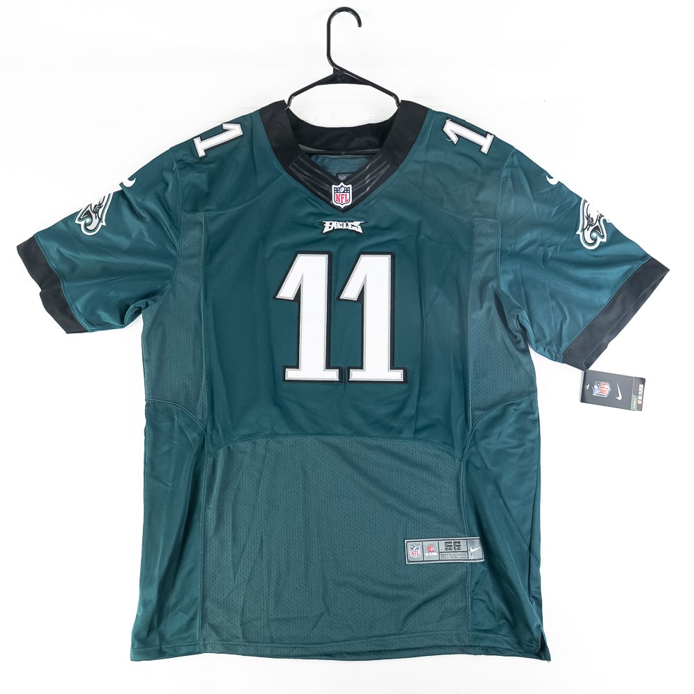 Carson Wentz Autographed Eagles Jersey w COA - 5