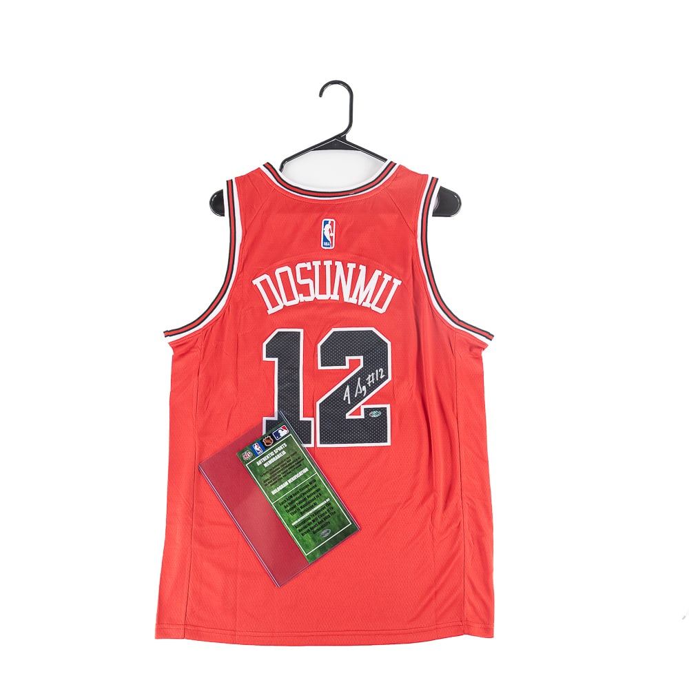 Ayo Dosunmu Autographed Bulls Nike Jersey w COA: Ayo Dosunmu autographed NWT Chicago Bulls Nike Swingman Jersey featuring Authentic Sports Memorabilia Authentication COA featuring Zenni patch. Bold silver felt tipped signature. Ready to be framed