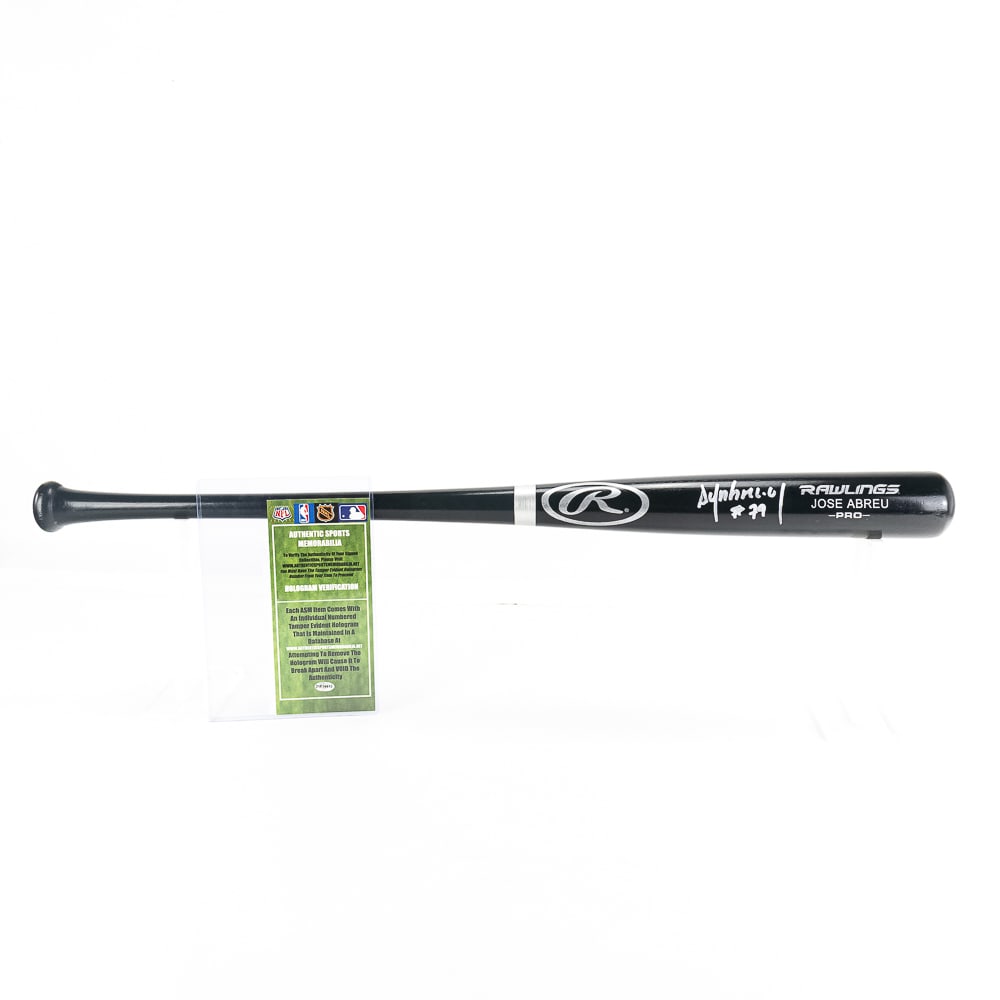 Jose Abreu Autographed Rawlings Bat w COA (1 of 5)