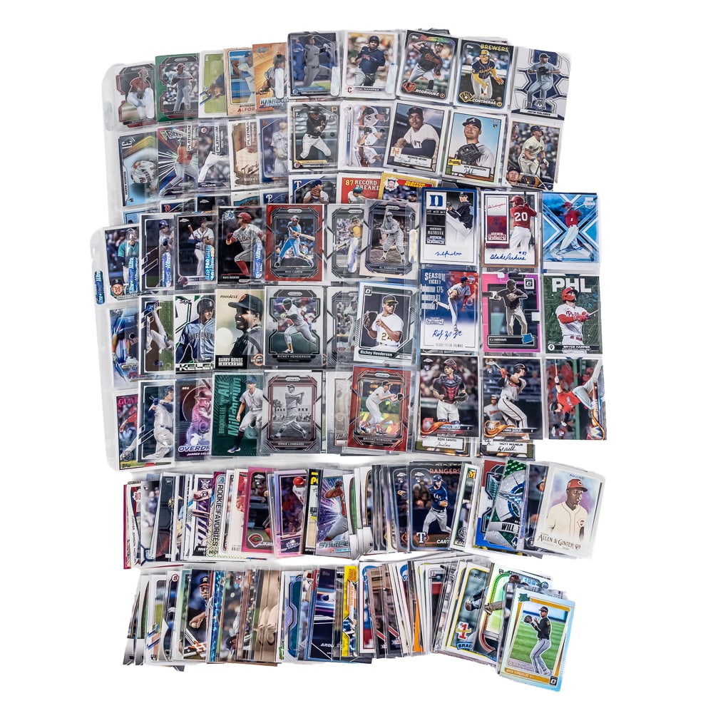 (370) MLB RC Refractor AUTOS & HOF Card Assortment: MLB Baseball sports card assortment mainly composed of (270) across 15 binder sheets along with an additional (100) in penny sleeve AUTOGRAPHES, Refractors, Rookies, ALL Star & HOF some Retro Insert c