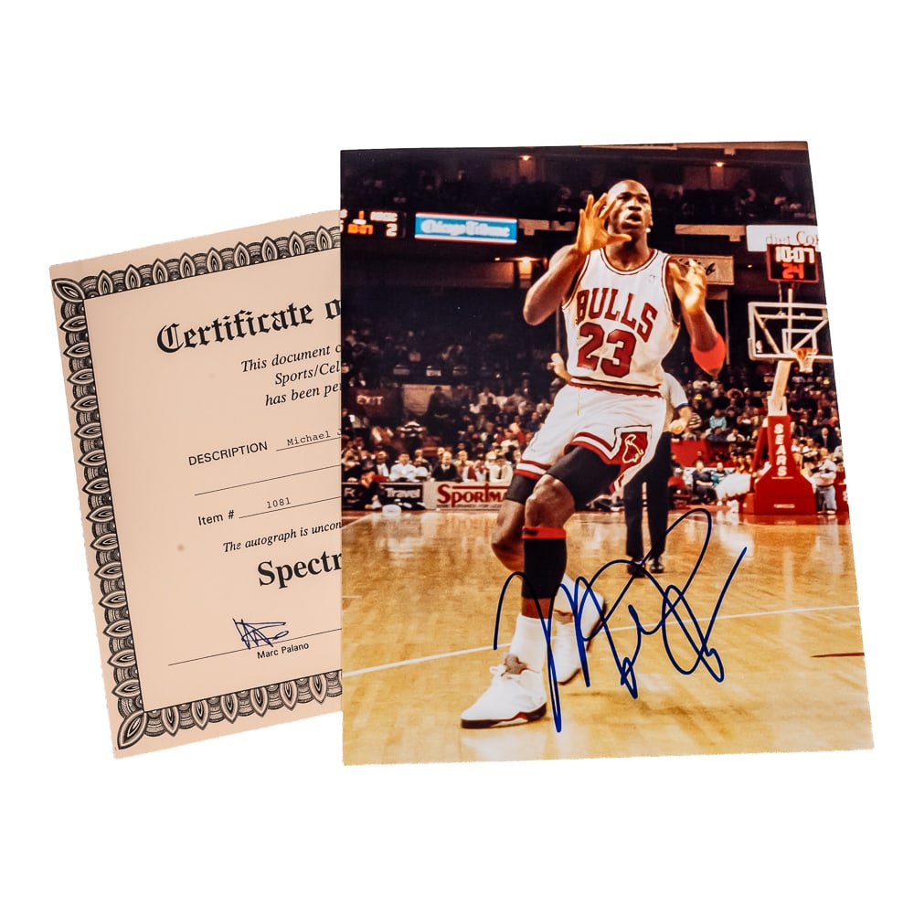 Michael Jordan Autographed 8 x 10 Photograph (1 of 4)