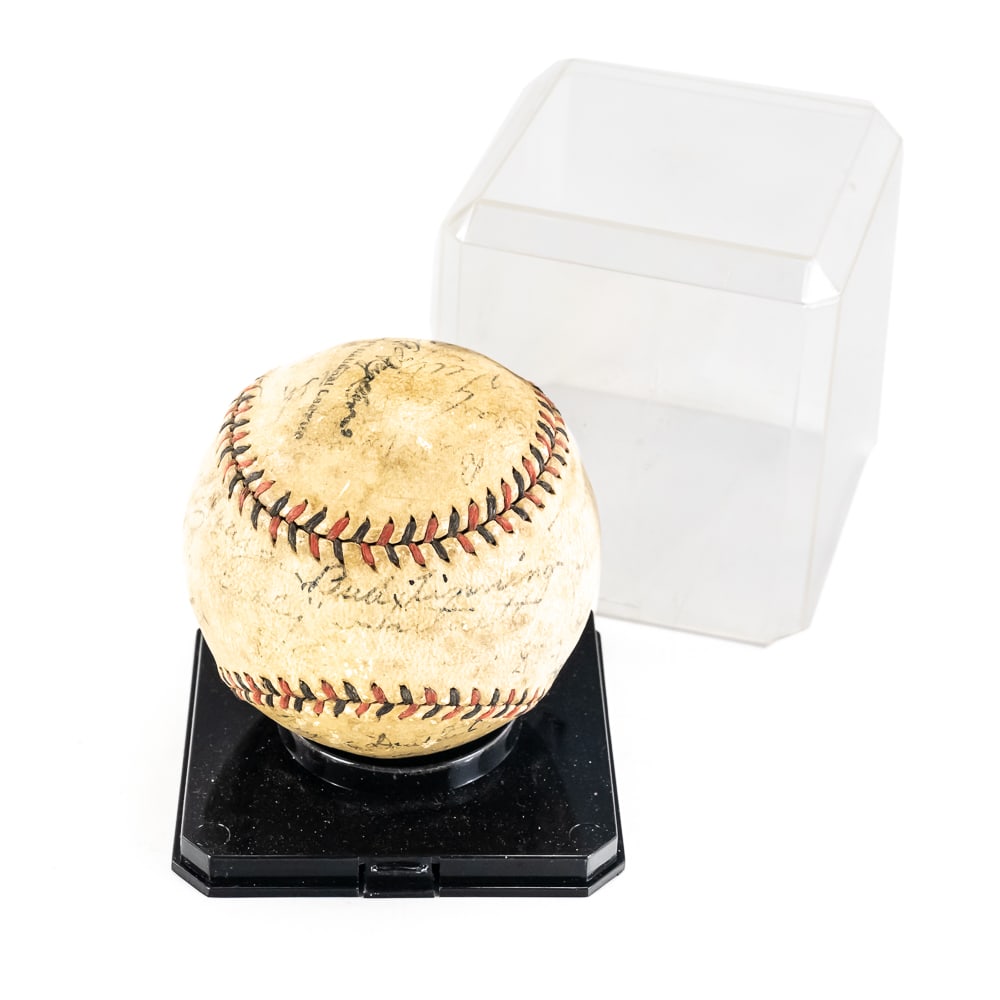 Chicago Cubs Autographed Baseball – 1933 (1 of 8)