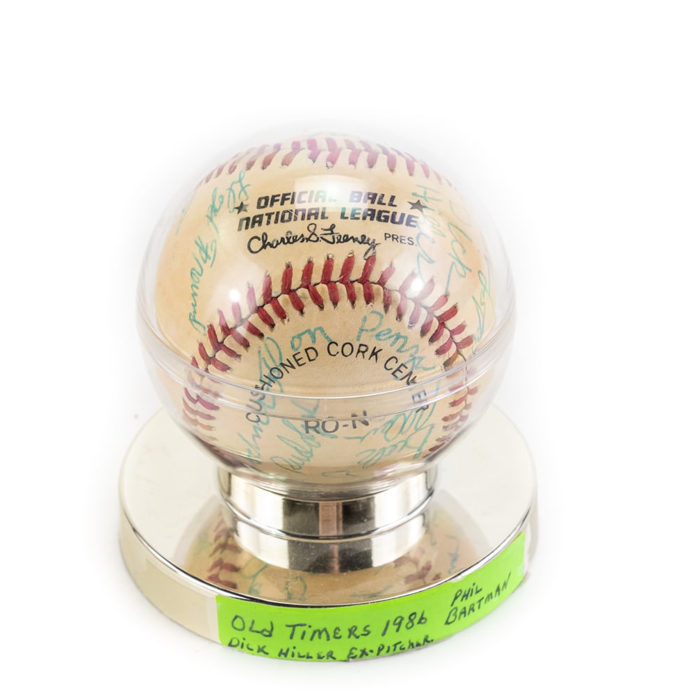 1986 Old Timers Autographed N.L. Baseball: 1986 Old Timers autographed official National League Rawlings baseball featuring (16) total blue ball ink signatures including Dick Hiller, Phil Bartman and others. From the Bobby O'Neill collection.