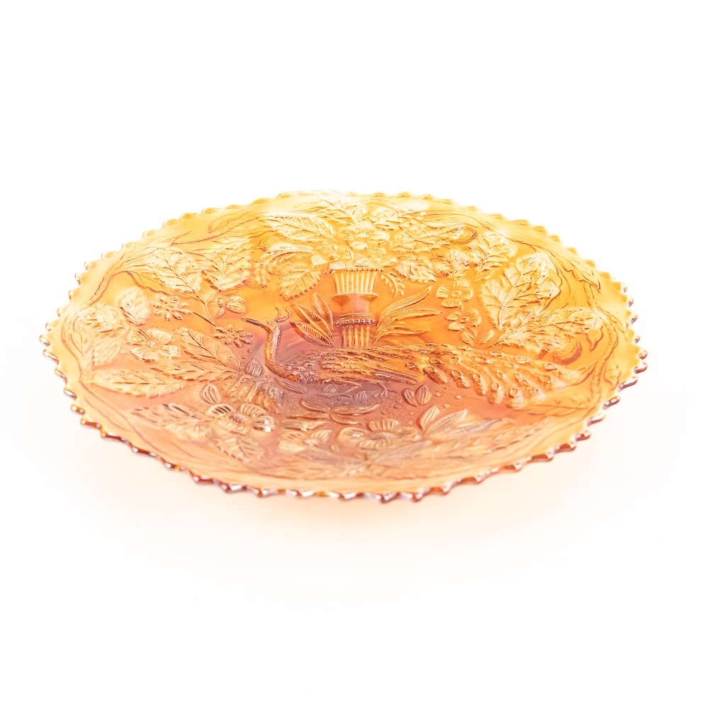 Carnival Fenton Peacock and Urn Plate: Marigold. Features the bearded berry back pattern. Nice bright iridescence and good condition.See photos to judge condition and bid accordingly.9.25 in.