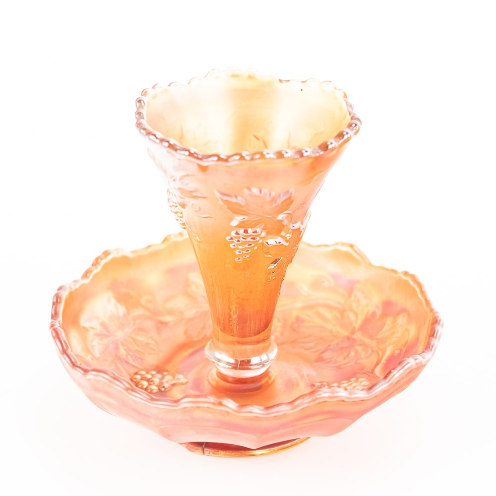 Carnival Glass: Fenton Vintage Epergne: Marigold. Small size. A very tough piece to find. Very good condition with just a couple of tiny chips around the base of the epergne. See photos to judge condition and bid accordingly.