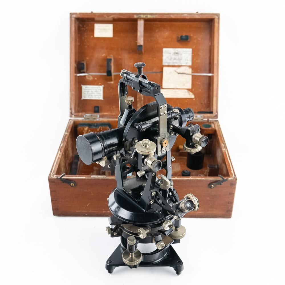 E.R. Watts 1925 Brass Theodolite Set (1 of 17)