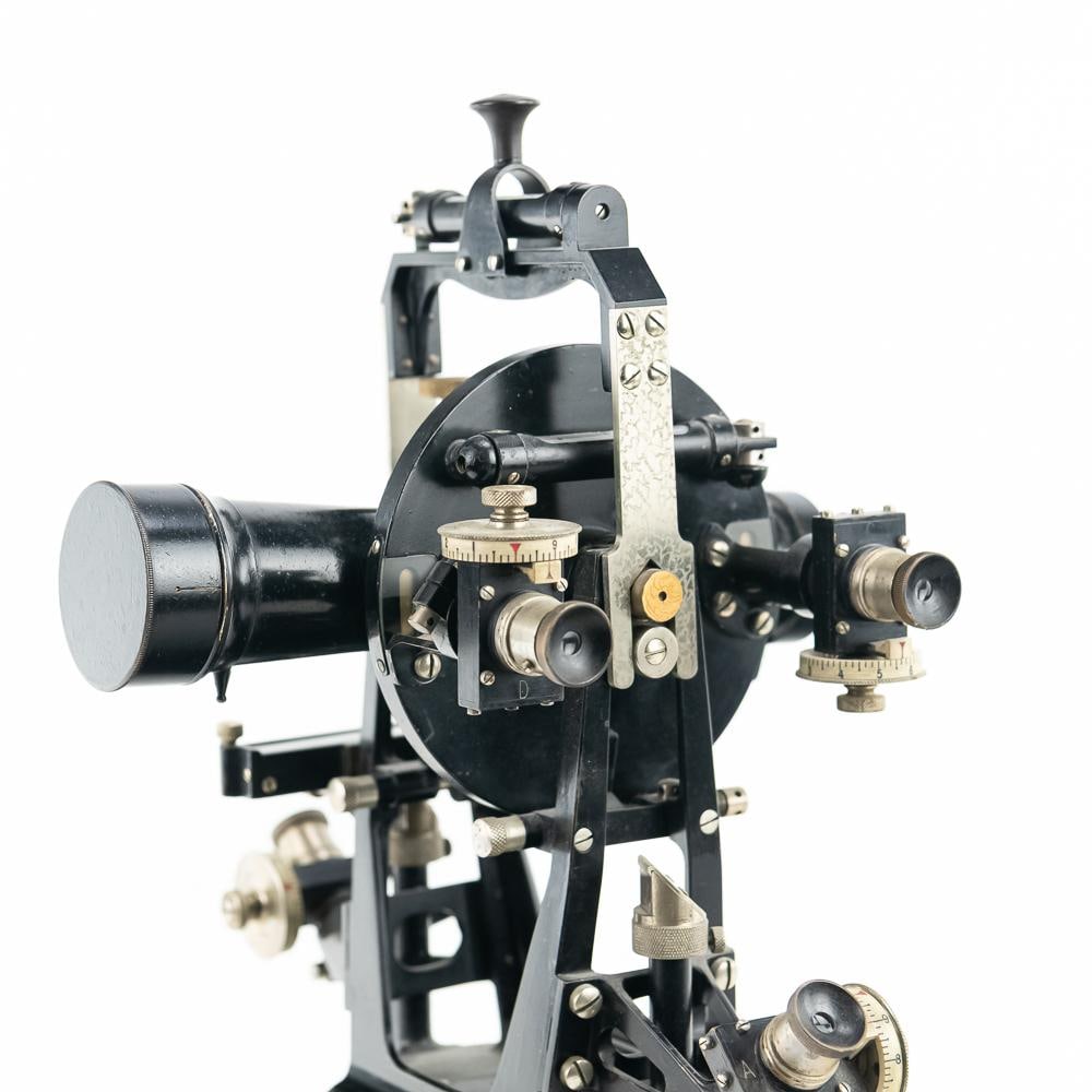 E.R. Watts 1925 Brass Theodolite Set - 3