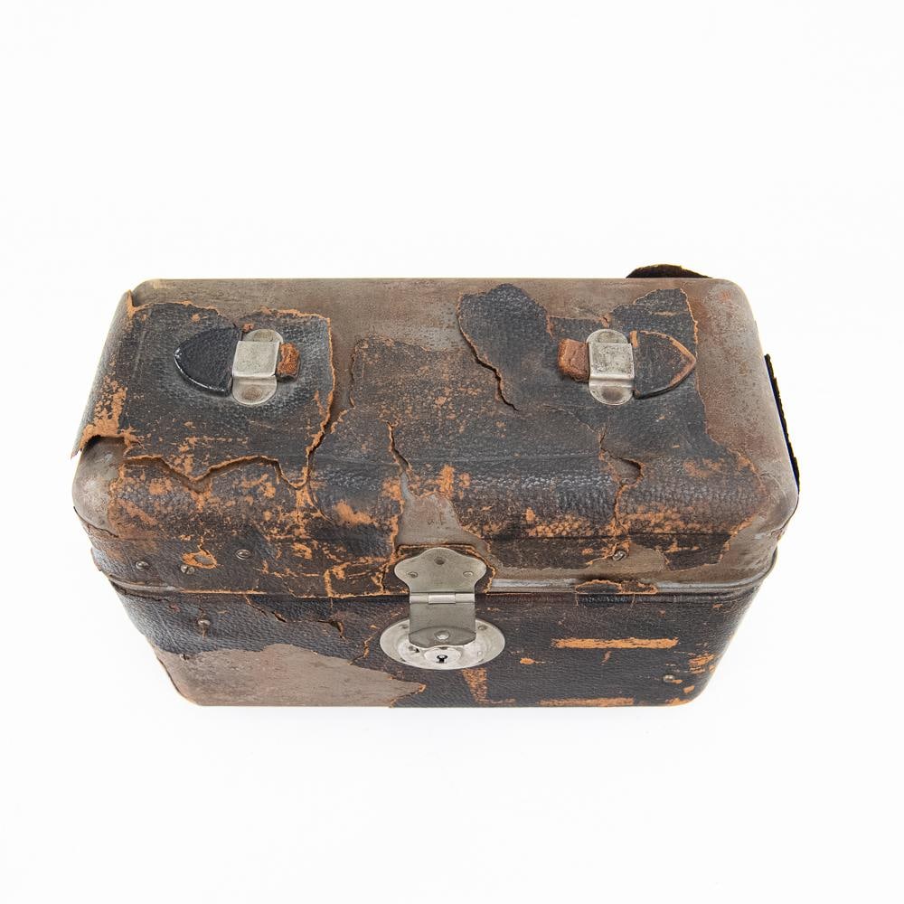 Bausch & Lomb Precision Level & Case - 9