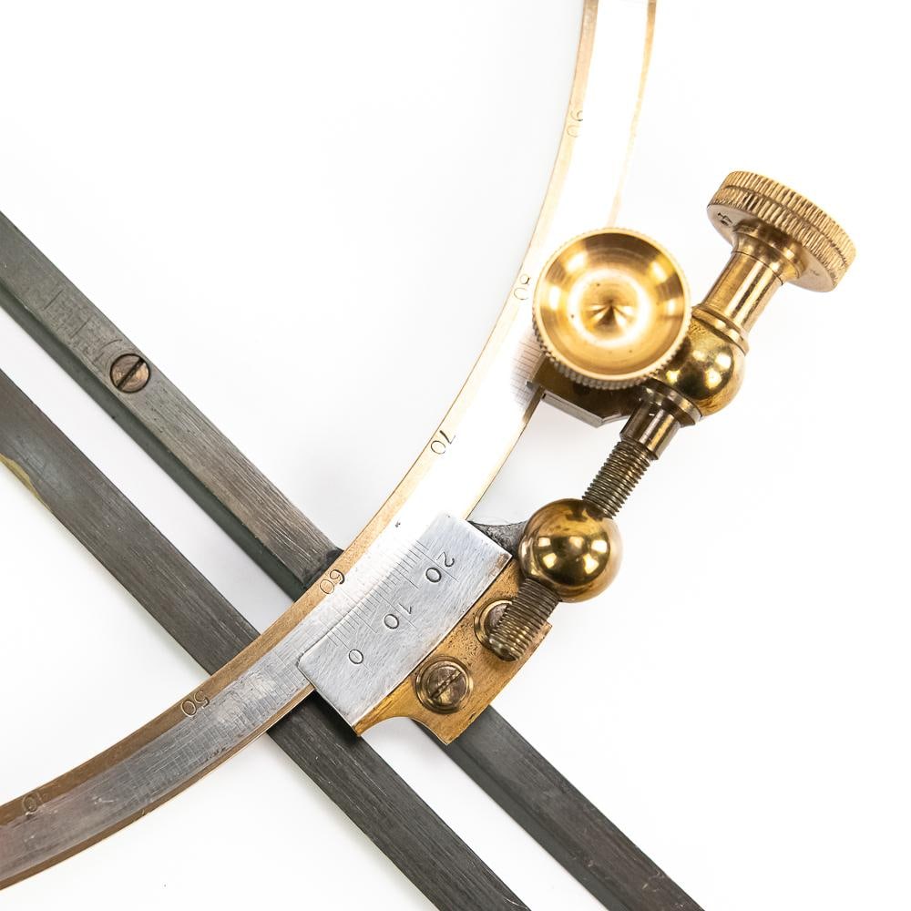 Antique Brass Three-Arm Station Pointer - 5