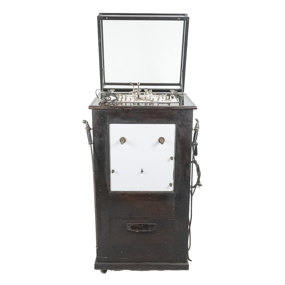 Early 20th C. Electrotherapy Cabinet - 5