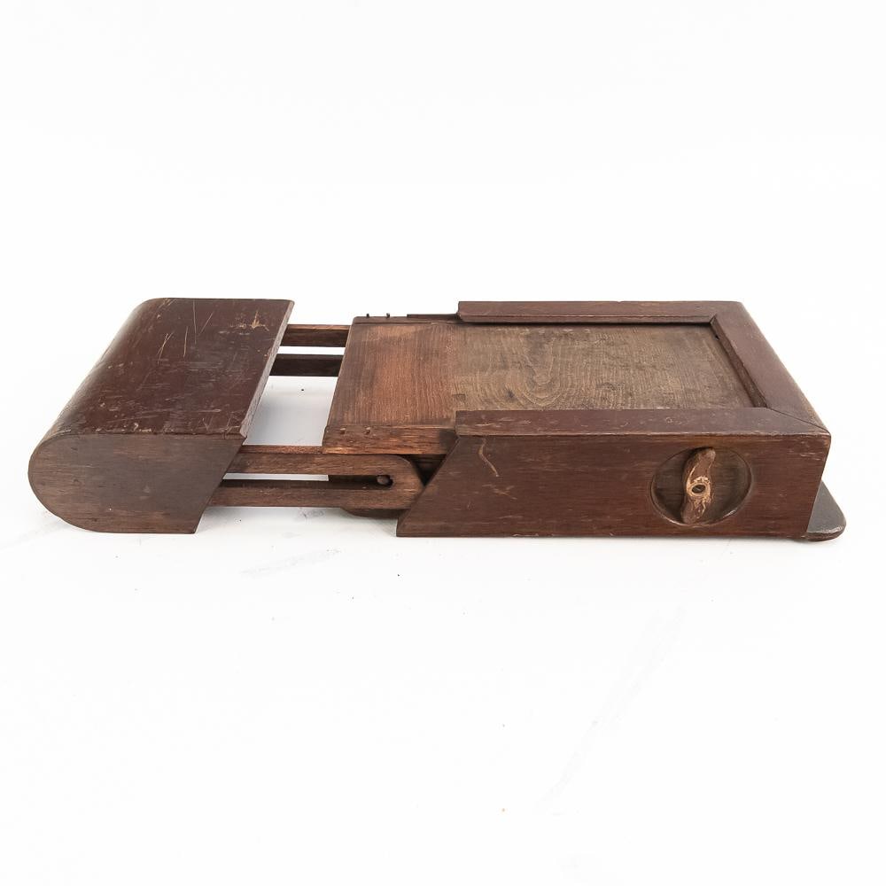 Antique Wooden Stereoviewer Box Case: Crafted from solid hardwood with a rich, dark original finish, this early 20th-century folding wooden stereoviewer box features an expanding mechanical frame designed for holding stereograph card
