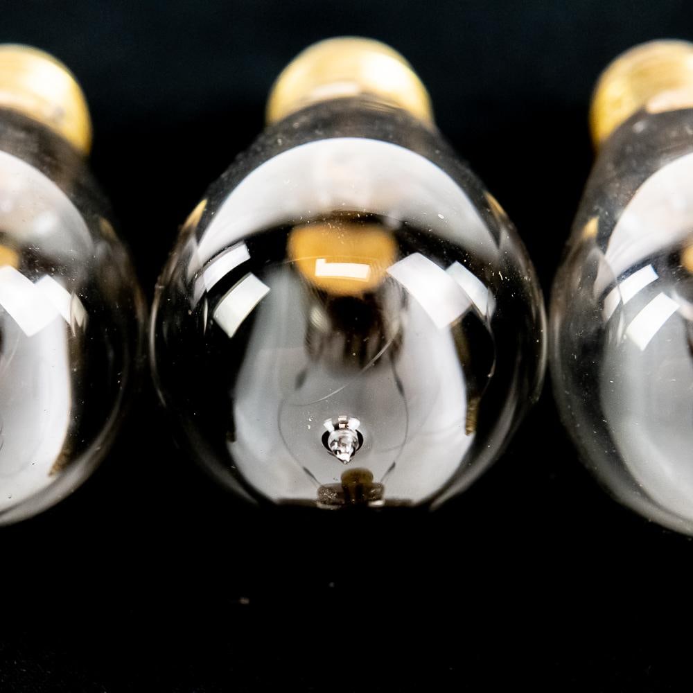 4 Antique Peerless Tipped Light Bulbs - 10