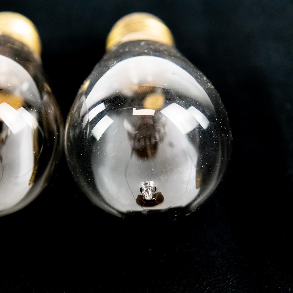 4 Antique Peerless Tipped Light Bulbs - 11