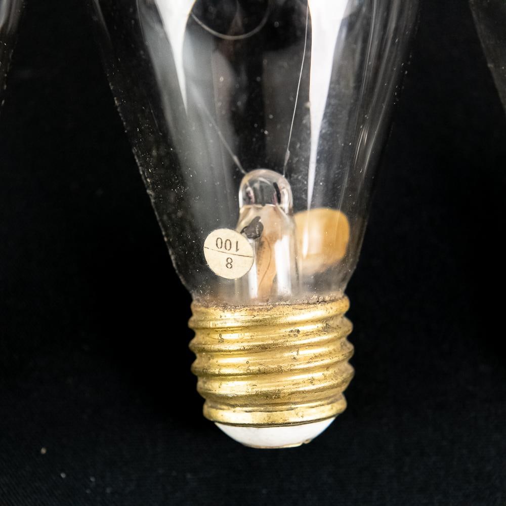 4 Antique Peerless Tipped Light Bulbs - 3