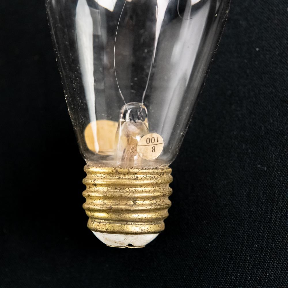 4 Antique Peerless Tipped Light Bulbs - 5