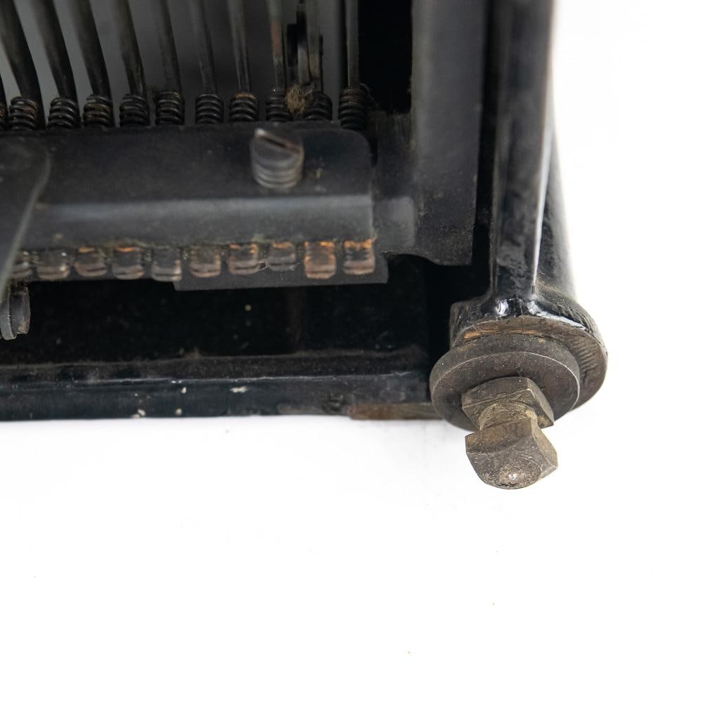 Underwood No. 5 Typewriter - 10
