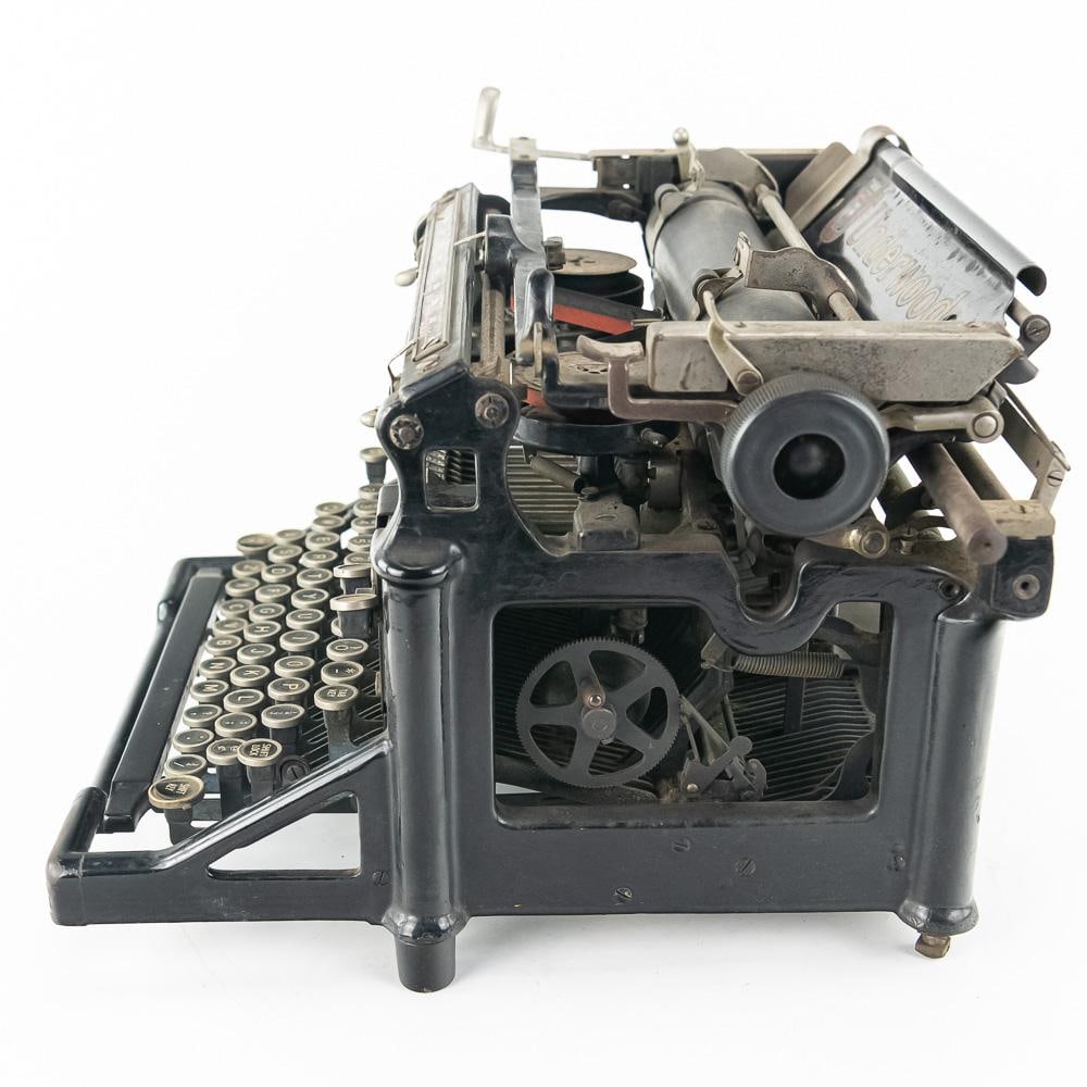 Underwood No. 5 Typewriter - 7