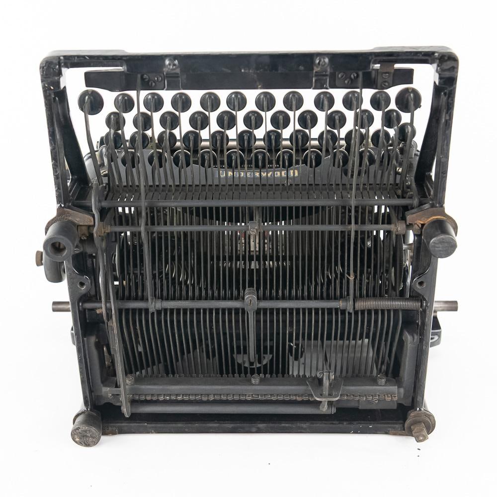 Underwood No. 5 Typewriter - 9