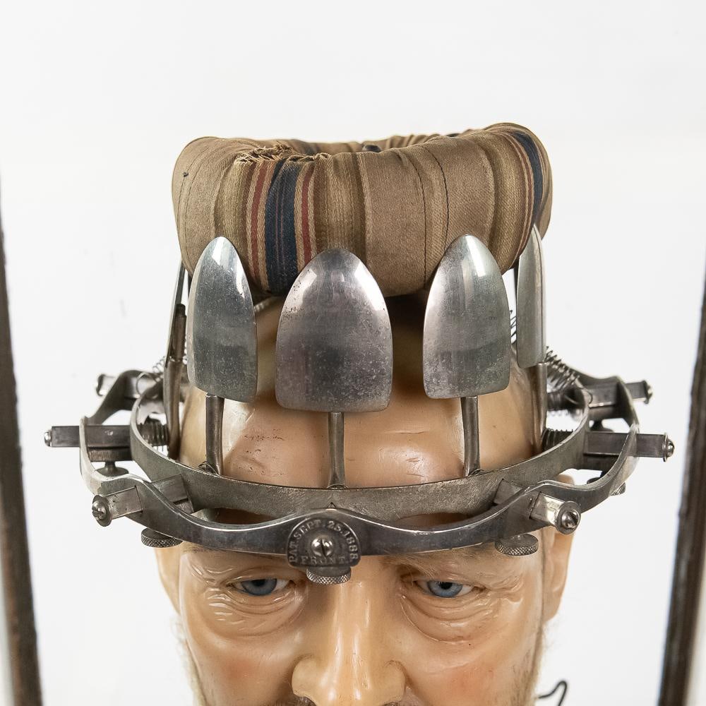 Antique Lyons Hat Conformator Set - 4
