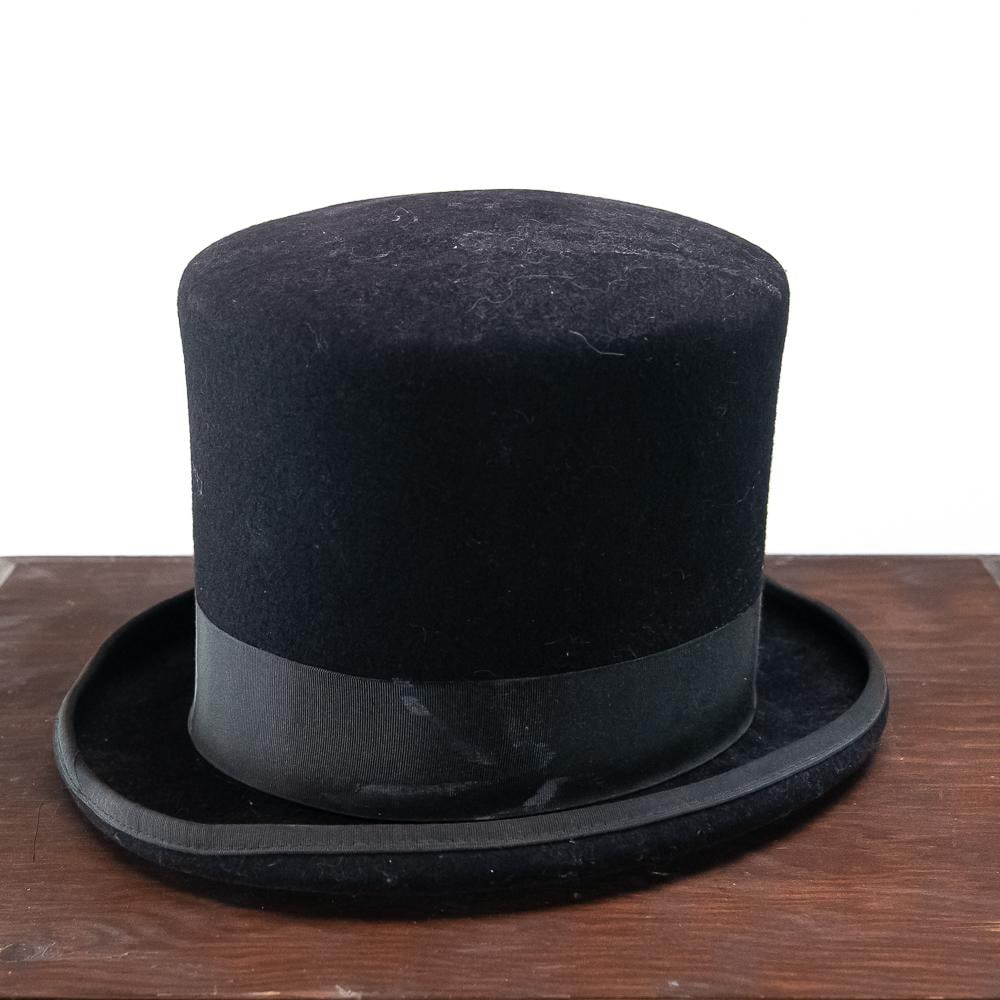 Antique Lyons Hat Conformator Set - 9