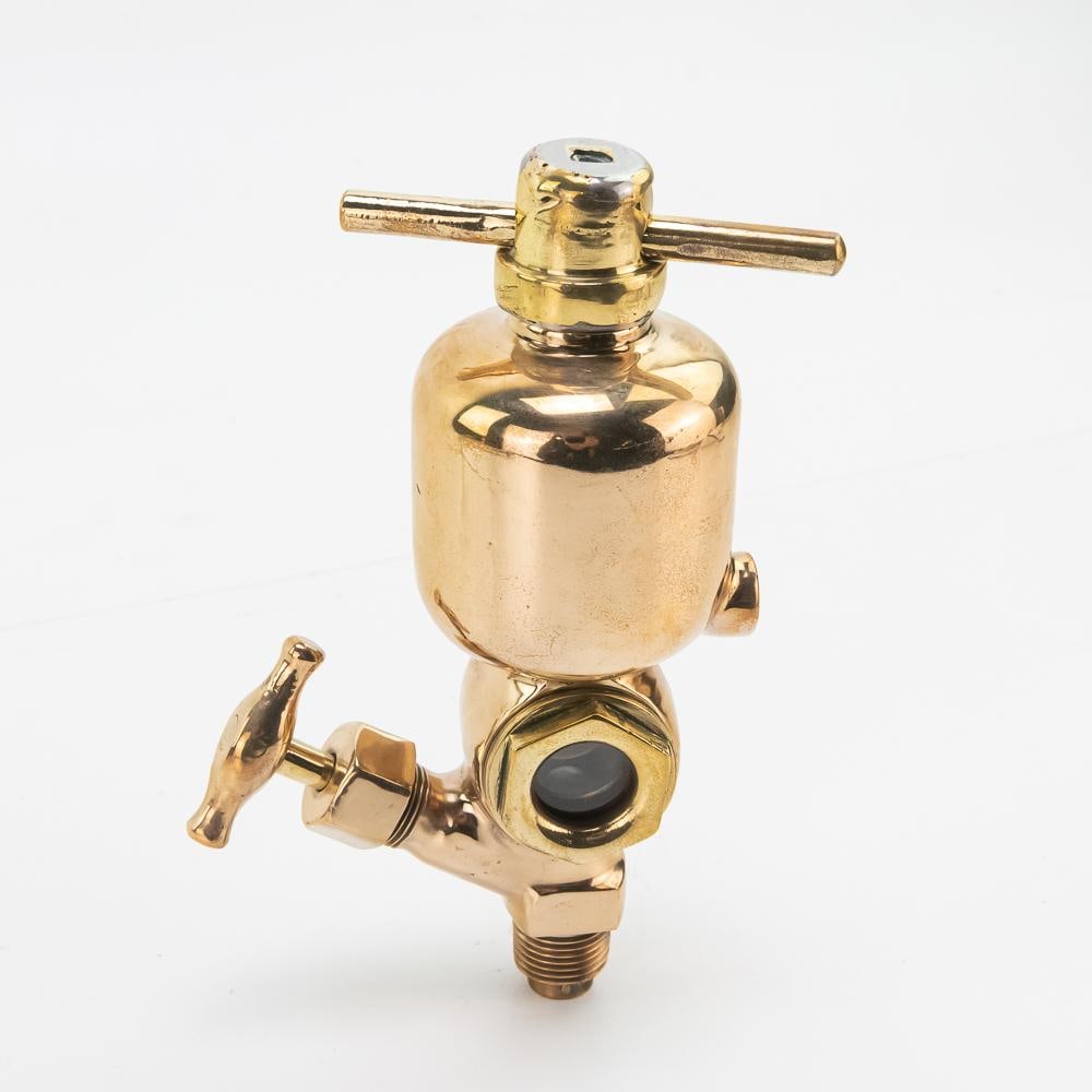 Lunkenheimer Emblem No. 2-1/2 Brass Drip Oiler: Lunkenheimer Emblem No. 2 1/2 brass drip oiler in very good condition with some minor marks and dings. Oiler is approximately 7" inches tall and the brass cylinder cup is about 3" inches wide. No. 2 1