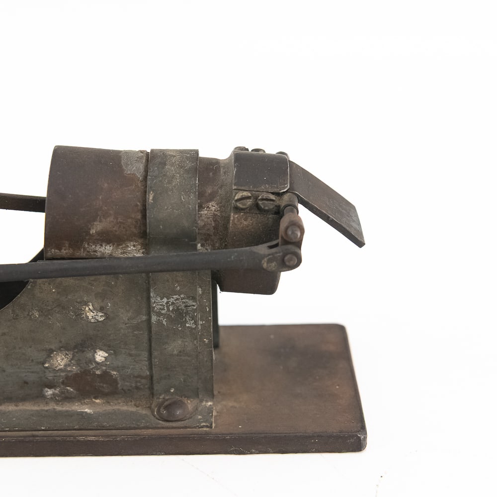 Antique Model Flame Licker Engine - 4