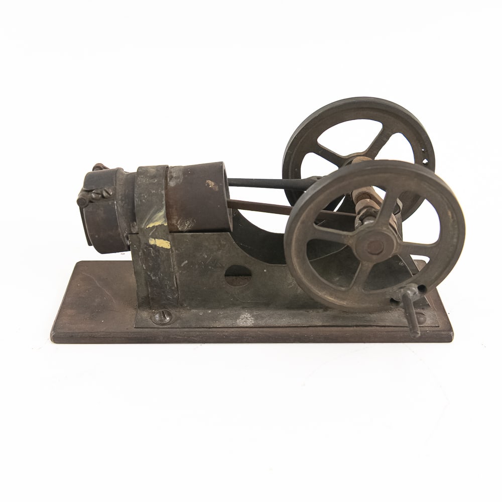 Antique Model Flame Licker Engine - 8