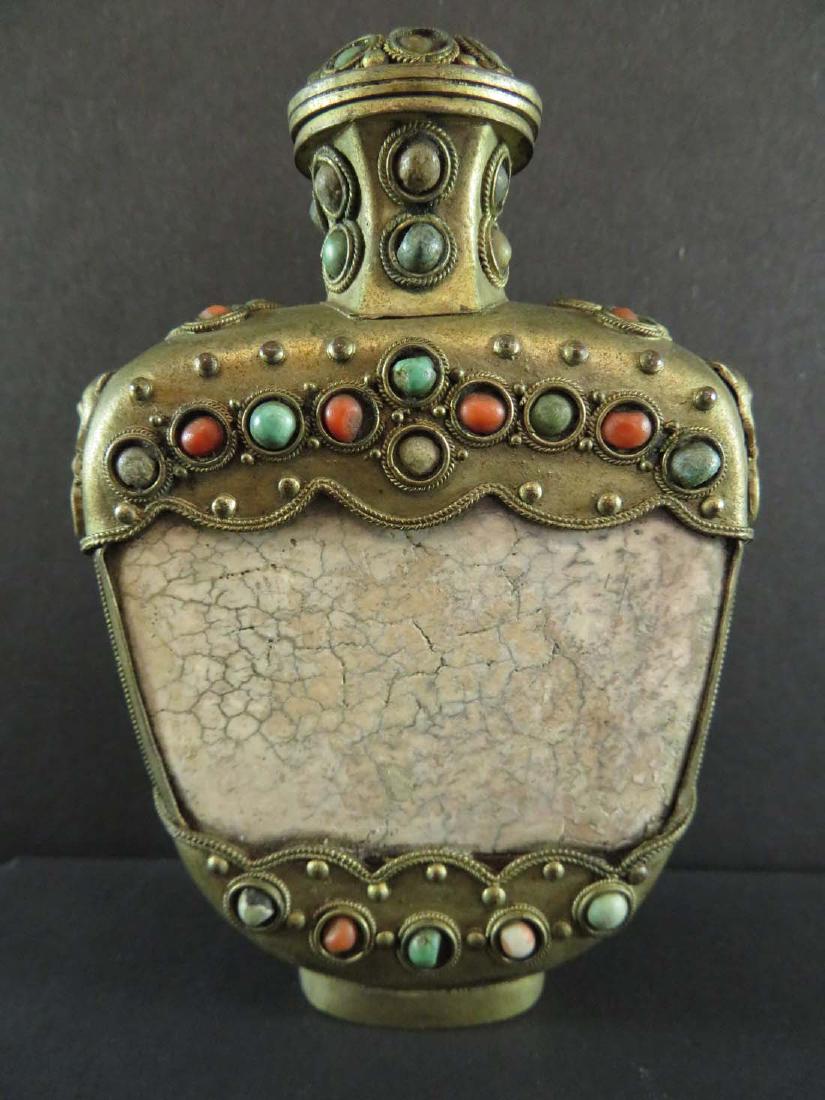 Chinese Mongolian Snuff Bottle White Stone ? Gilt (1 of 5)
