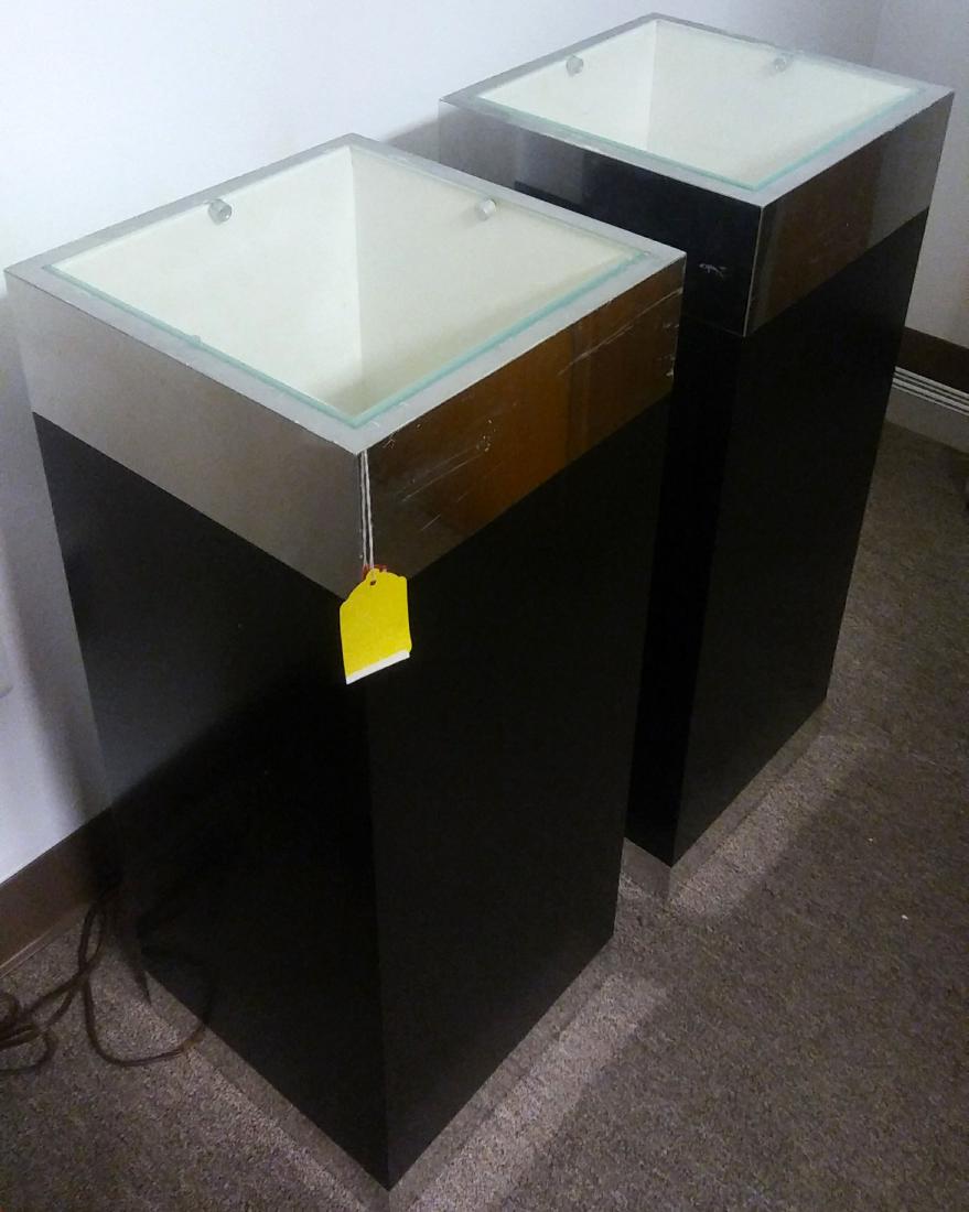 Pair of Lighted Display Stands Pedestals 1970s Glass (1 of 4)