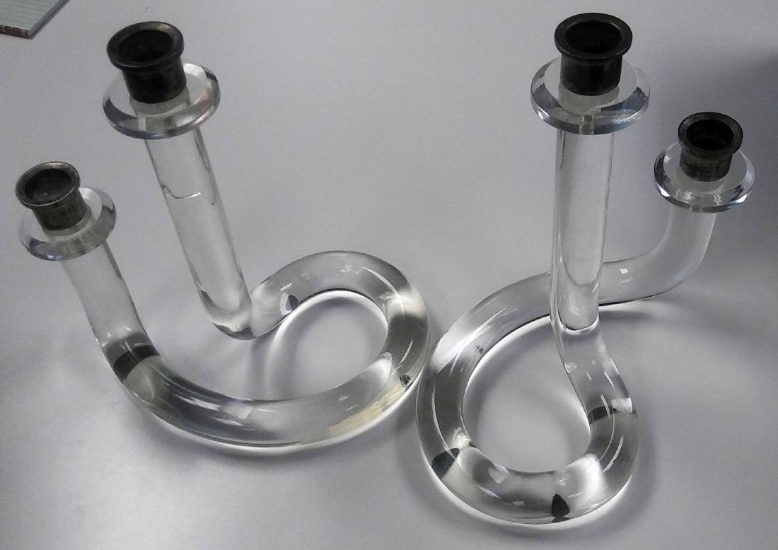 Pair of Sculptural Lucite & Silver Candleholders: FOR YOUR CONSIDERATION IS A DOROTHY THORP STYLE LUCITE AND SILVER CANDLE HOLDERS. ONE CANDLE HAS A VISIBLE SCRATCH SHOWN IN PICTURES, BESIDES THAT THEY'RE EXCELLENT. DIMENSIONS: 8"x5.5"x9".