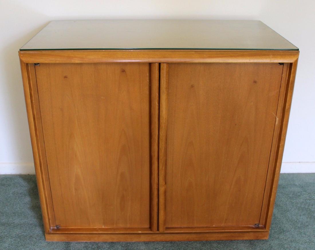 Robsjohn Gibbings for Widdicomb Small Cabinet 1960s 2 (1 of 6)
