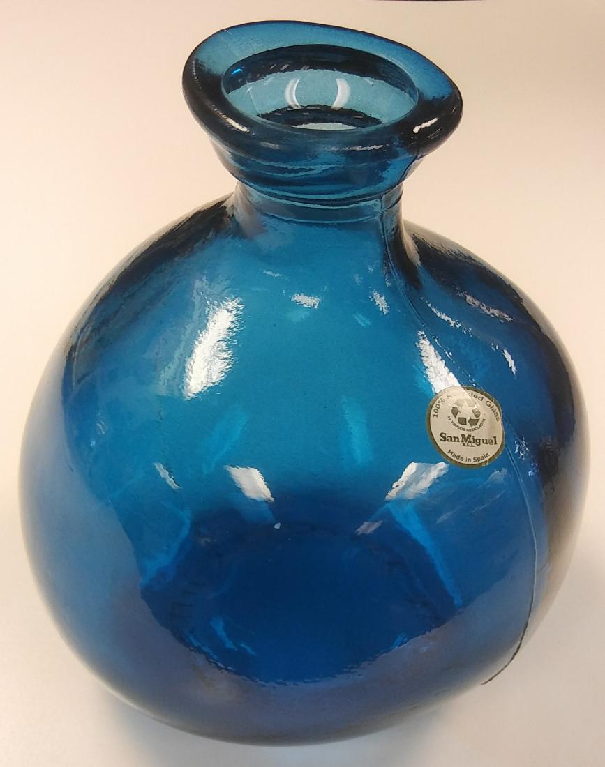 San Miguel Spain Blue Glass Art Vase: For your consideration is a beautiful, thick blue glass vase. The dimensions are 5.5" Dia x 8.5" H.