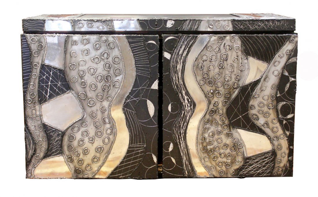 Paul Evans Style Argente Slate Cabinet Credenza: For your consideration is a phenomenal, welded and patinated aluminum, slate, and lacquered wood cabinet credenza, with a slate top, in the style of Paul Evans. In excellent condition. The dimensions