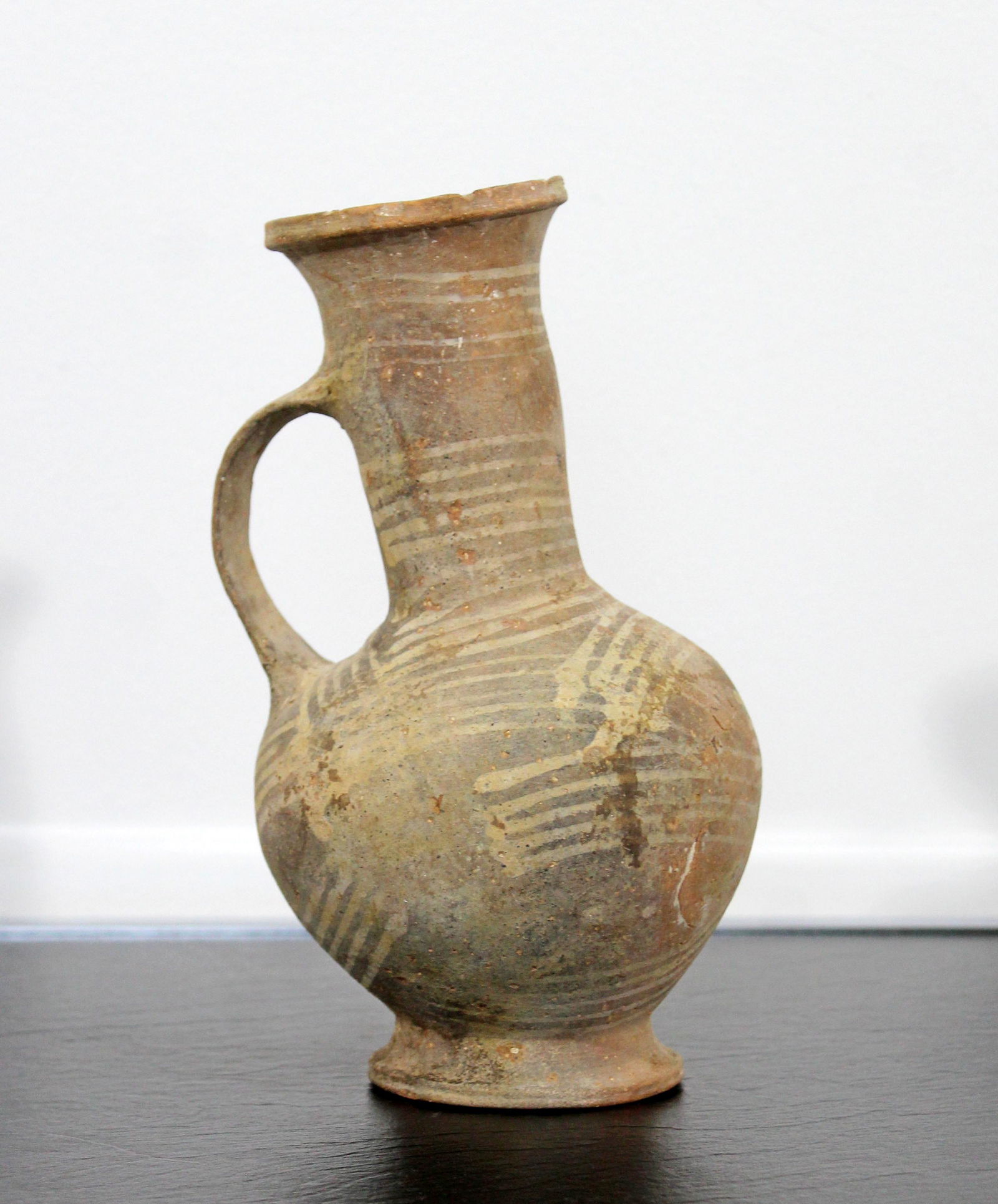 Late Bronze Canaanite period 1550-1200 BCE Clay Vessel: For your consideration is a genuine hand buit clay vessel from the Holy Land. Purchased a Jewish Museum Antiquity exhibit.