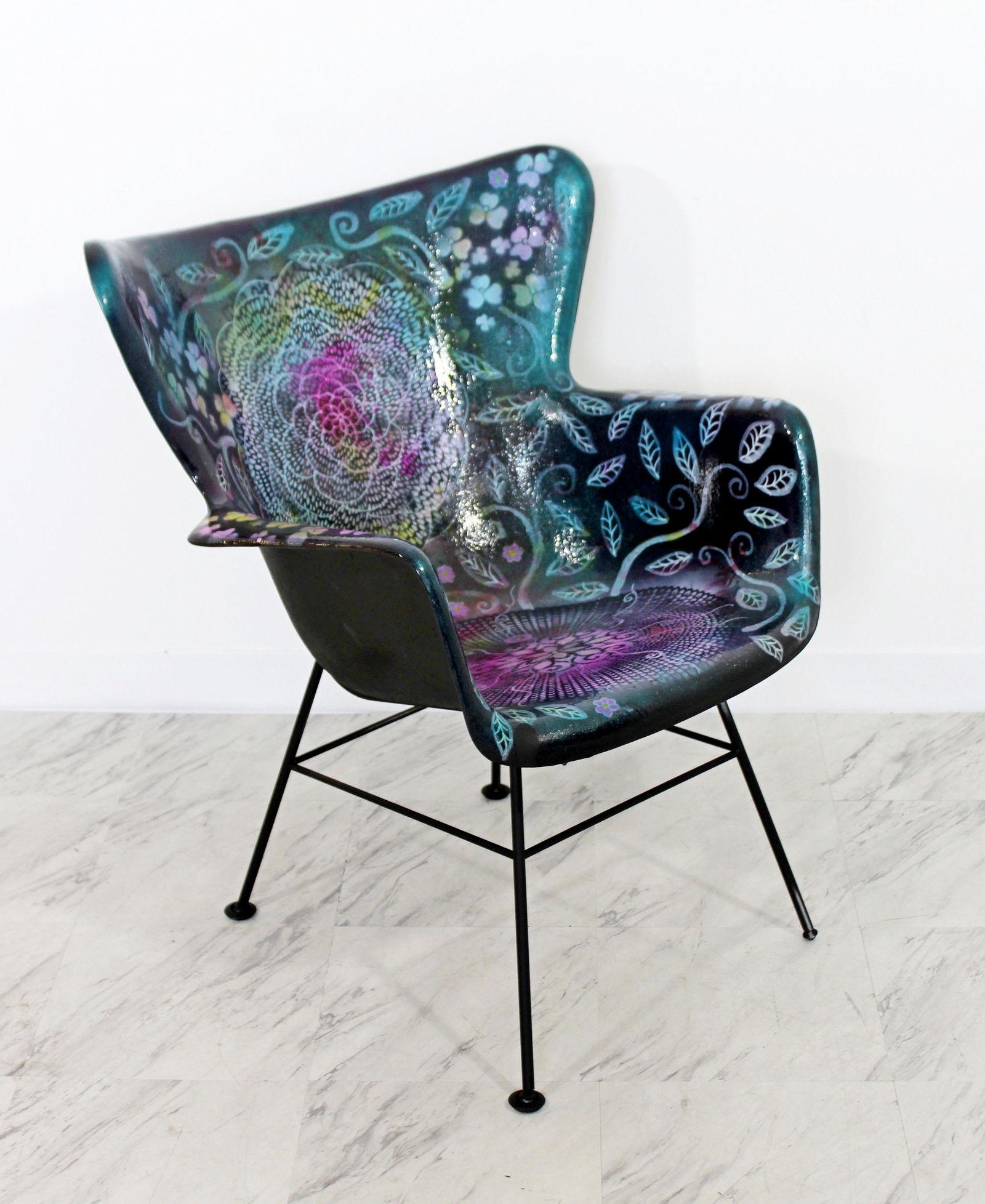 Boho Chic Hand Painted Lawrence Peabody Wingback Chair: For your consideration is a psychadelic Boho Chic Lawrence Peabody Wingback chair, hand painted by a Detroit Artist. In very good condition. The dimensions are 26.5" W x 24" (2') D x 32.5" B.H. x 17"
