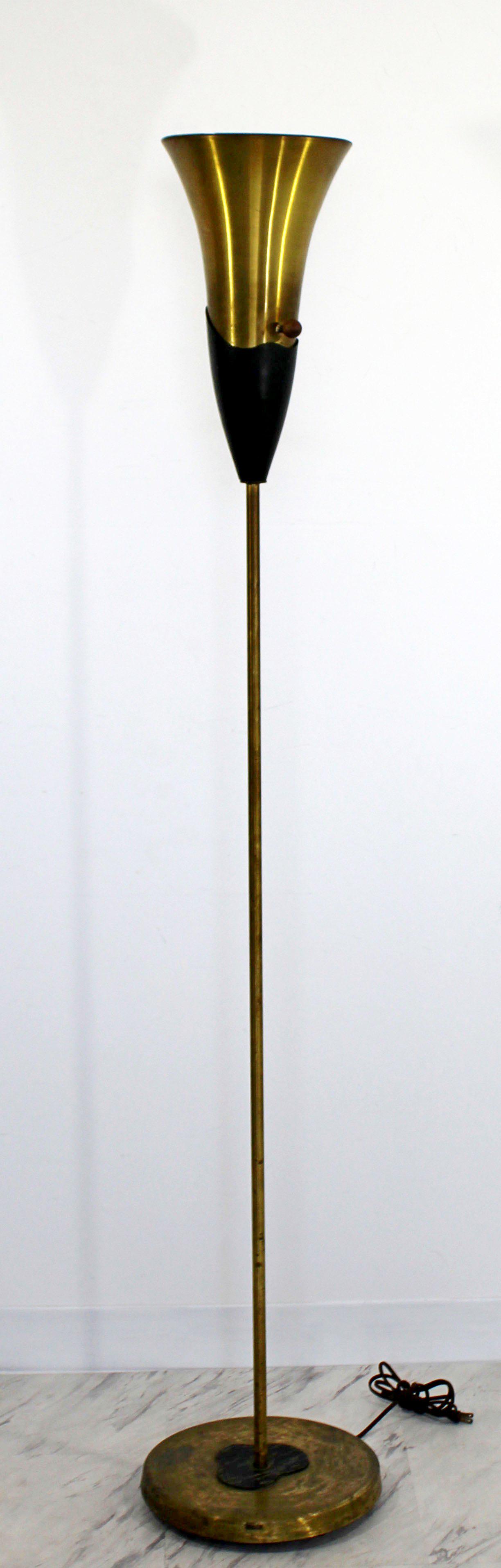 Art Deco Russel Wright Brass Torchiere Floor Lamp 1940s: For your consideration is an incredible, original, uplight floor lamp, by Russel Wright, circa the 1940s. This lamp is made of brass, with a complimentary black lacquer detail on the shade and base, a
