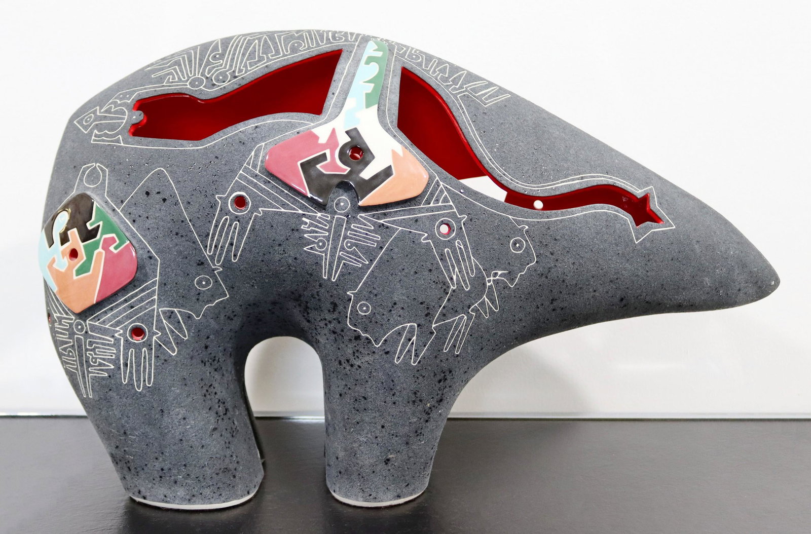 Contemporary Rebecca Tobey Signed Mountain Bear Ceramic Table Sculpture Santa Fe: For your consideration is a mesmerizing, ceramic table sculpture of a Santa Fe mountain bear, signed by Rebecca Tobey. In excellent condition. The dimensions are 14" H x 21" W x 6" D.