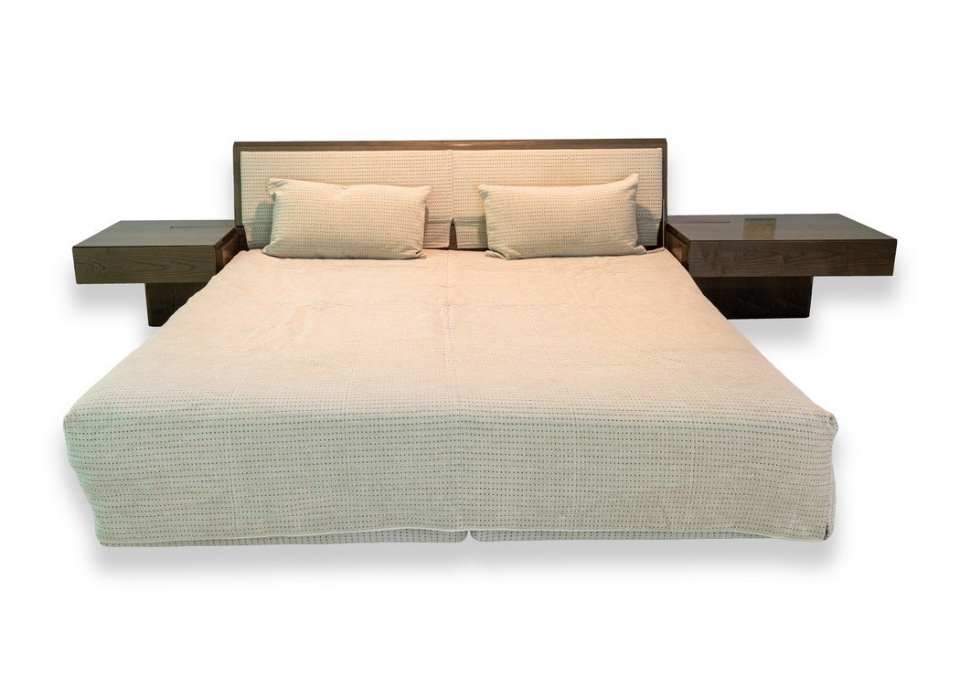 Saporiti Italian Contemporary King Size Lacquered Wood Base Platform Bed by Giovanni Offredi (1 of 9)