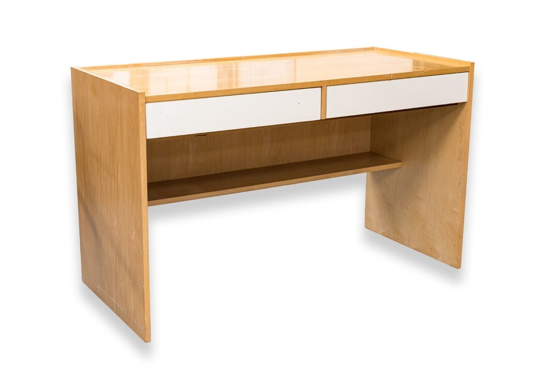 Jack Cartwright for Founders Furniture Birch Wood Desk Mid Century Modern: A Jack Cartwright birch wood desk for Founders Furniture. A gorgeous birch wood desk designed by Jack Cartwright. This wonderful desk features a fully wood constriction, two pull out drawers, a lower
